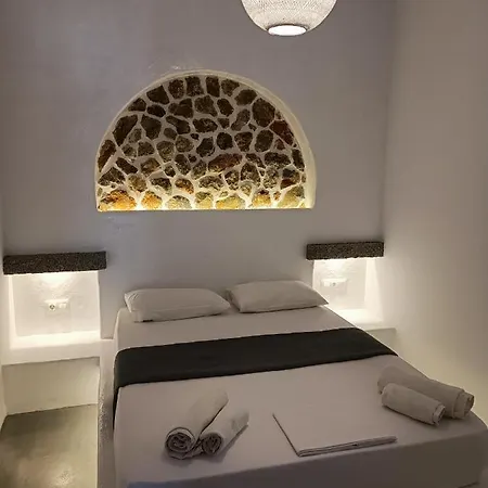 Traditional House Under The Castle Astypalaia Exterior photo